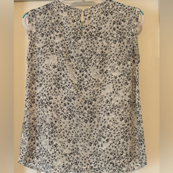 5 for $15-Black and White Floral Blouse, Ruffle Detail - Picture 3 of 5